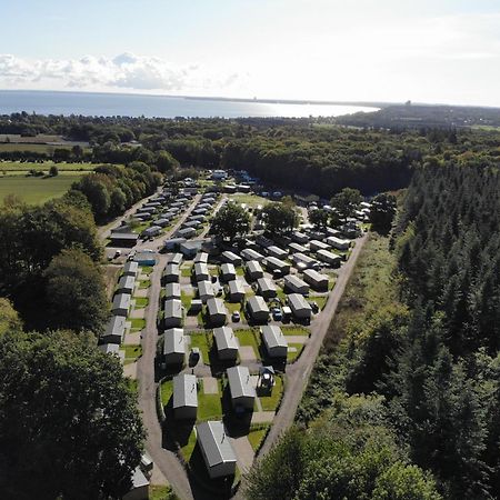 Ostseecamp Ferienhaus "Quartier 104" Scharbeutz Bagian luar foto